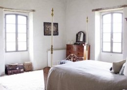 Manoir master bedroom photograph